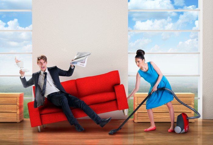 Roles 1950s reversed sexist recreated Roles 1950s reversed sexist recreated